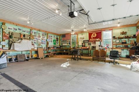 7339 Mcelroy Creek Road West Union WV 26456