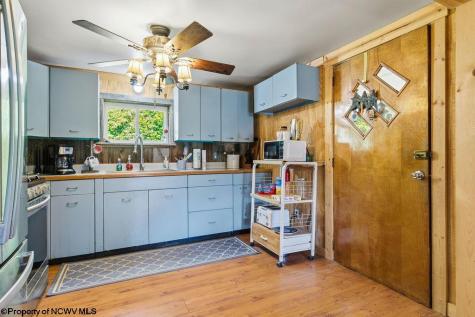 7339 Mcelroy Creek Road West Union WV 26456