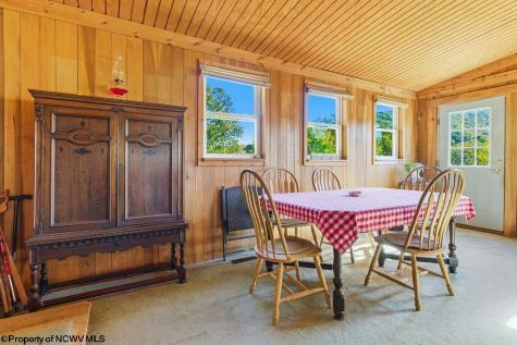 7339 Mcelroy Creek Road West Union WV 26456