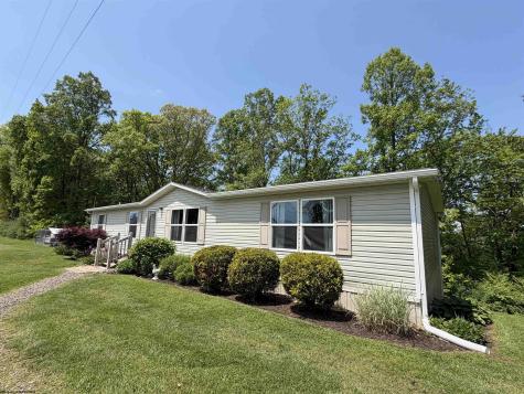 4900 Grafton Road Independence WV 26374