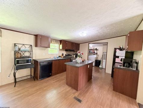 4900 Grafton Road Independence WV 26374