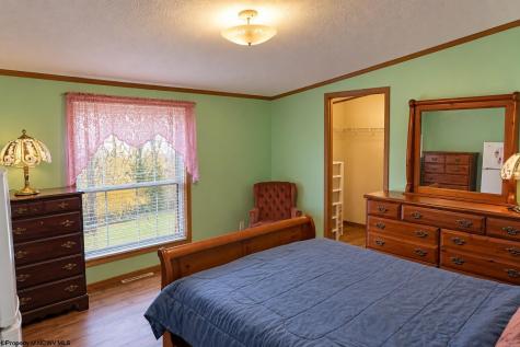1104 Terra Alta Lake Road Terra Alta WV 26764