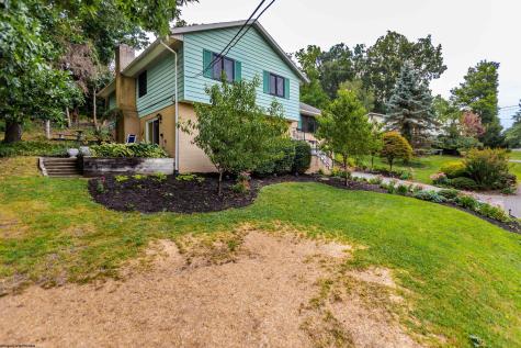 1340 Cherry Lane Morgantown WV 26505