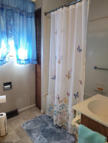 376 Simpson Street Clarksburg WV 26301-0000