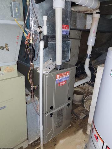 376 Simpson Street Clarksburg WV 26301-0000