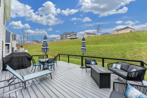 207 Norwood Court Morgantown WV 26508