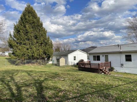 106 Apolla Drive Morgantown WV 26501