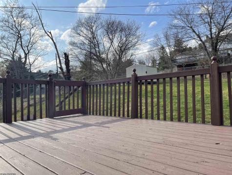 106 Apolla Drive Morgantown WV 26501