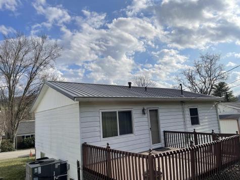 106 Apolla Drive Morgantown WV 26501