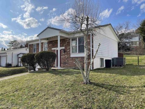 106 Apolla Drive Morgantown WV 26501