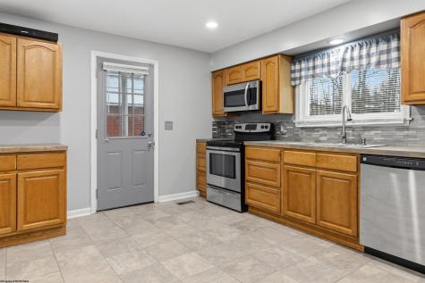 232 Kelly Road Morgantown WV 26508