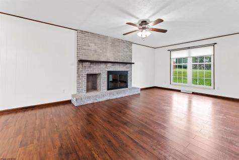 251 Ridgeway Drive Bridgeport WV 26330