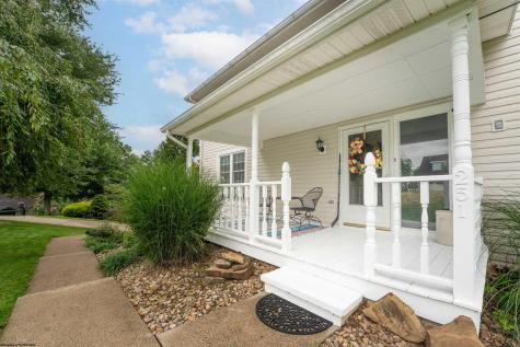 251 Ridgeway Drive Bridgeport WV 26330