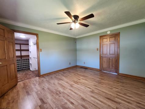 3549 Shinnston Pike Hepzibah WV 26369