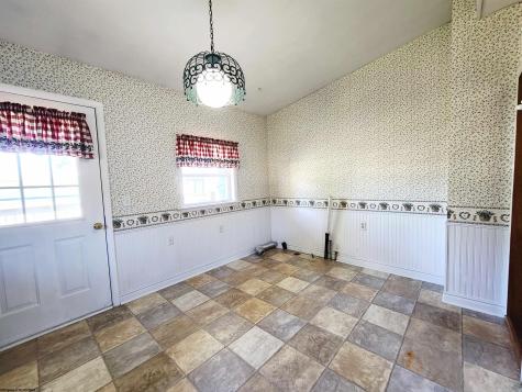 3549 Shinnston Pike Hepzibah WV 26369