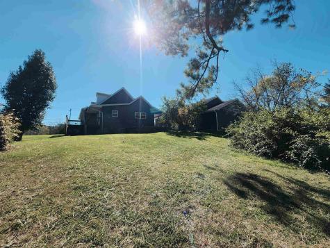 3549 Shinnston Pike Hepzibah WV 26369