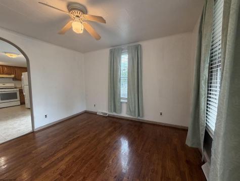 511 Pennsylvania Avenue Nutter Fort WV 26301