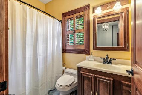 70 Pounds Hollow Road Morgantown WV 26508