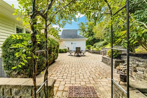 70 Pounds Hollow Road Morgantown WV 26508