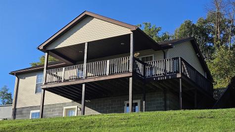 213 3rd Street Belington WV 26250-7652