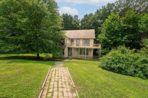 381 Meadow Lane Bruceton Mills WV 26525