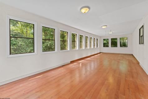 381 Meadow Lane Bruceton Mills WV 26525