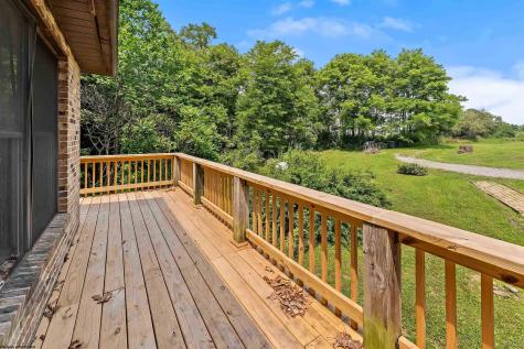 381 Meadow Lane Bruceton Mills WV 26525