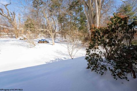 648 Vista Place Morgantown WV 26505