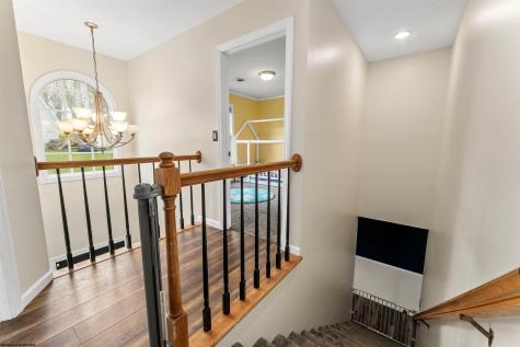 21 Oakton Drive Morgantown WV 26508