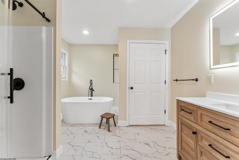 21 Oakton Drive Morgantown WV 26508