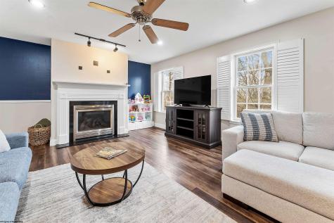 21 Oakton Drive Morgantown WV 26508