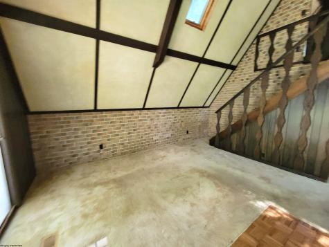 11 Freeland Street Fairmont WV 26554