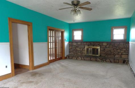424 Spring Avenue Clarksburg WV 26301