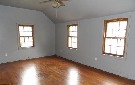 424 Spring Avenue Clarksburg WV 26301