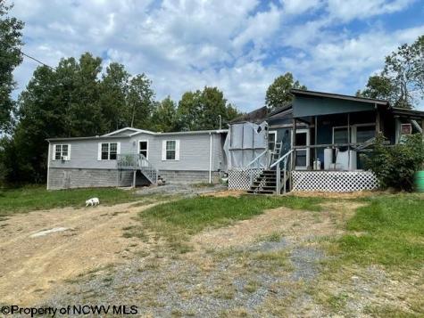 687 Concord Road Newburg WV 26410-9298