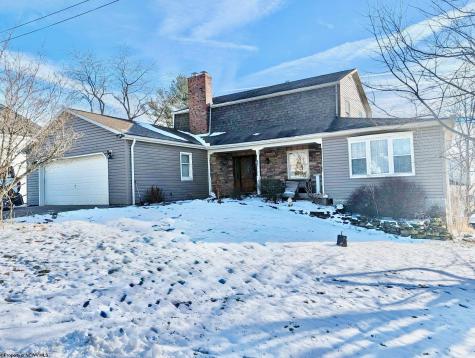 1822 Vernon Drive Fairmont WV 26554