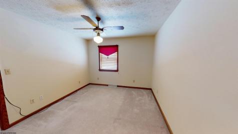 1822 Vernon Drive Fairmont WV 26554