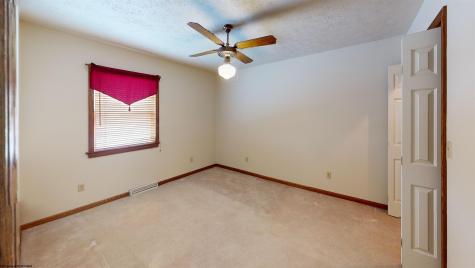 1822 Vernon Drive Fairmont WV 26554