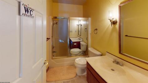 1822 Vernon Drive Fairmont WV 26554