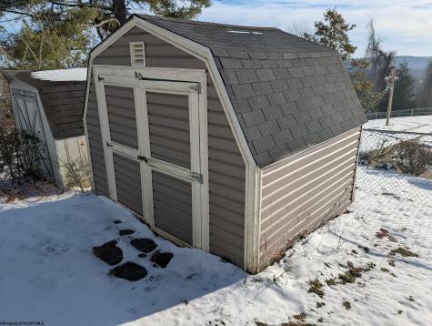 1822 Vernon Drive Fairmont WV 26554