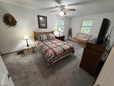 12447 Frost Road Dunmore WV 24934