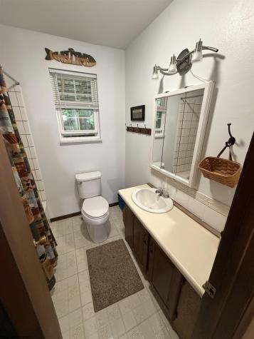12447 Frost Road Dunmore WV 24934