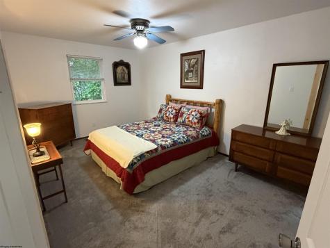 12447 Frost Road Dunmore WV 24934