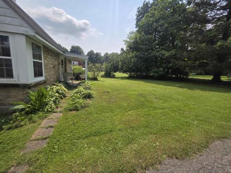 79 Y Road Arthurdale WV 26520