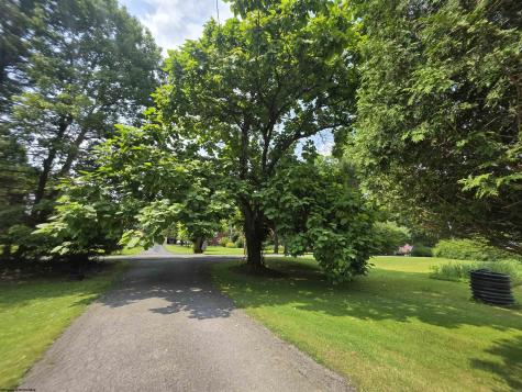 79 Y Road Arthurdale WV 26520