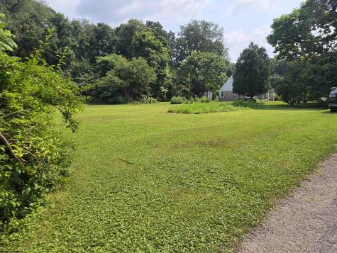 79 Y Road Arthurdale WV 26520