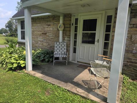 79 Y Road Arthurdale WV 26520