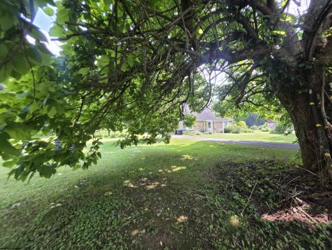 79 Y Road Arthurdale WV 26520