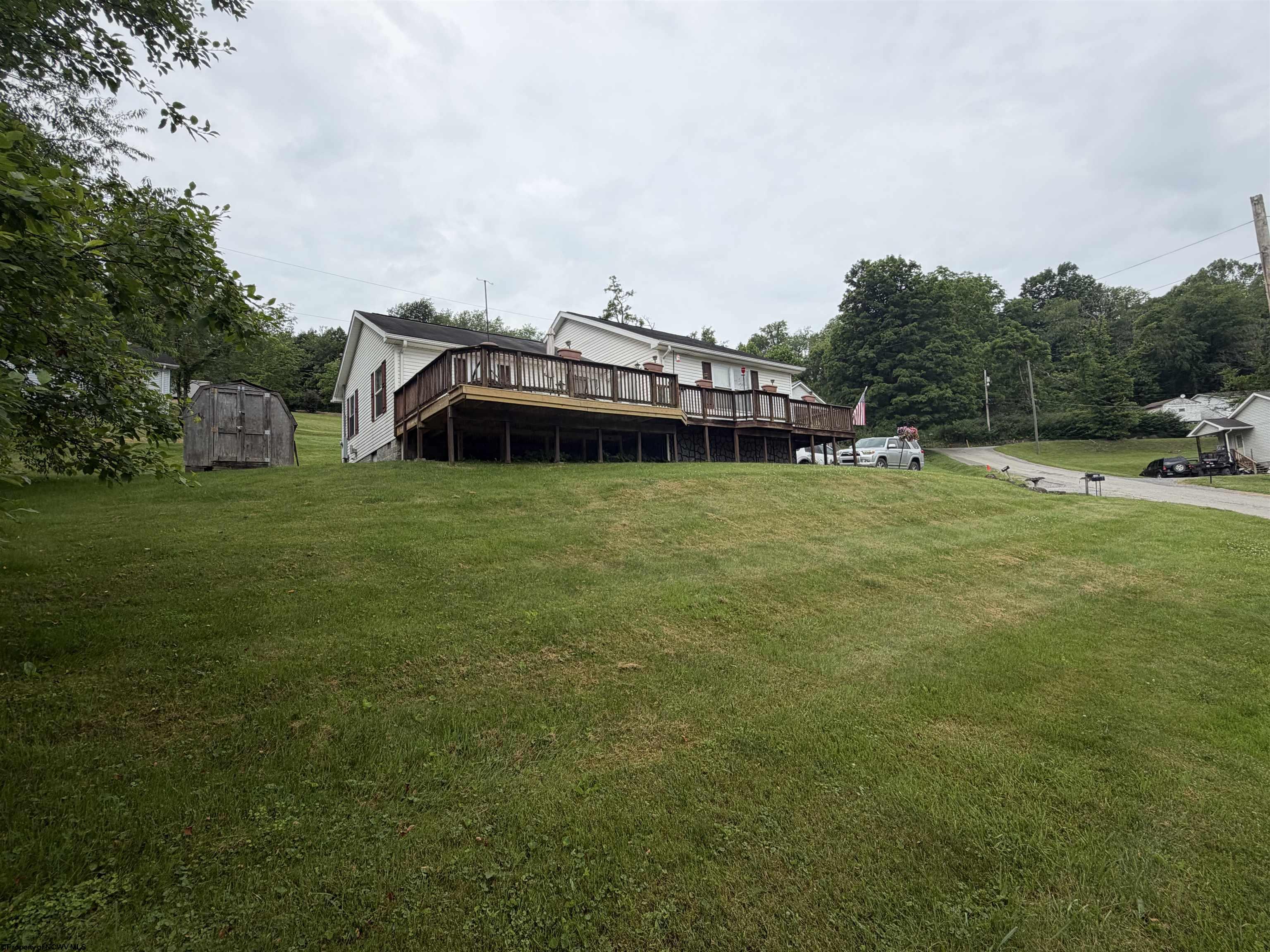 135 Wabash Avenue Belington WV 26250