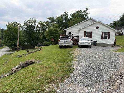 135 Wabash Avenue Belington WV 26250